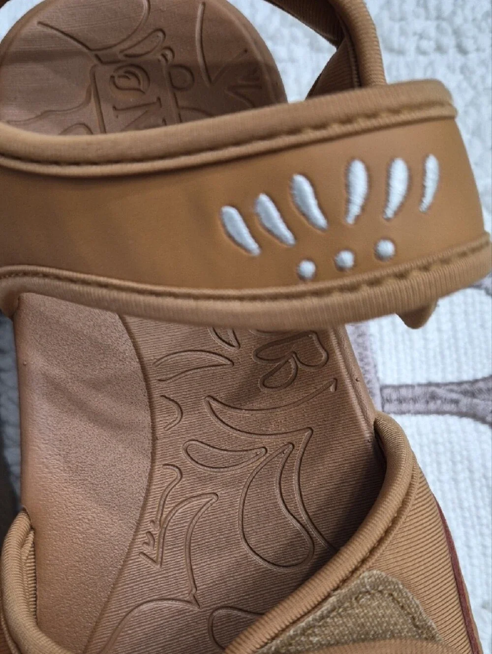 ONCAI Tan Orthotic Walking, Hiking Sandals Size 7 Vegan